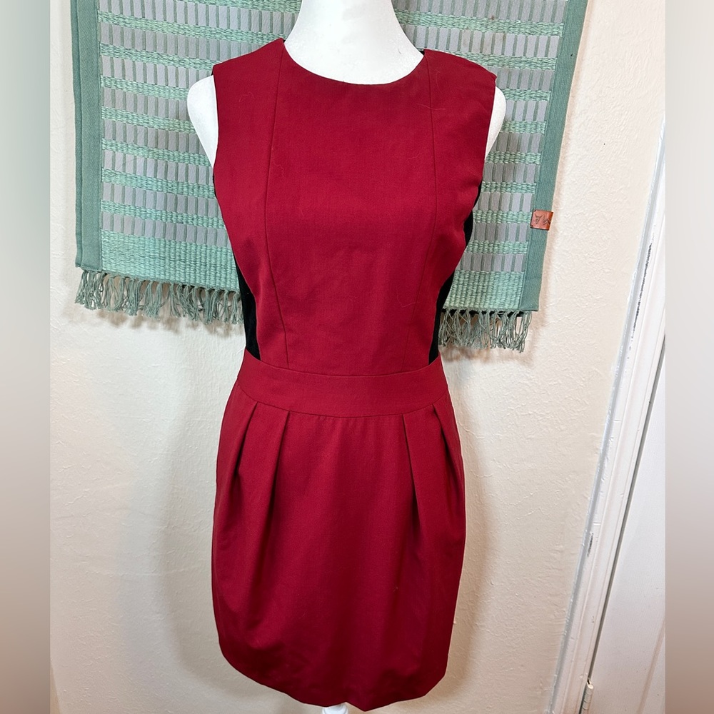 Theory | Sleeveless dress with pockets